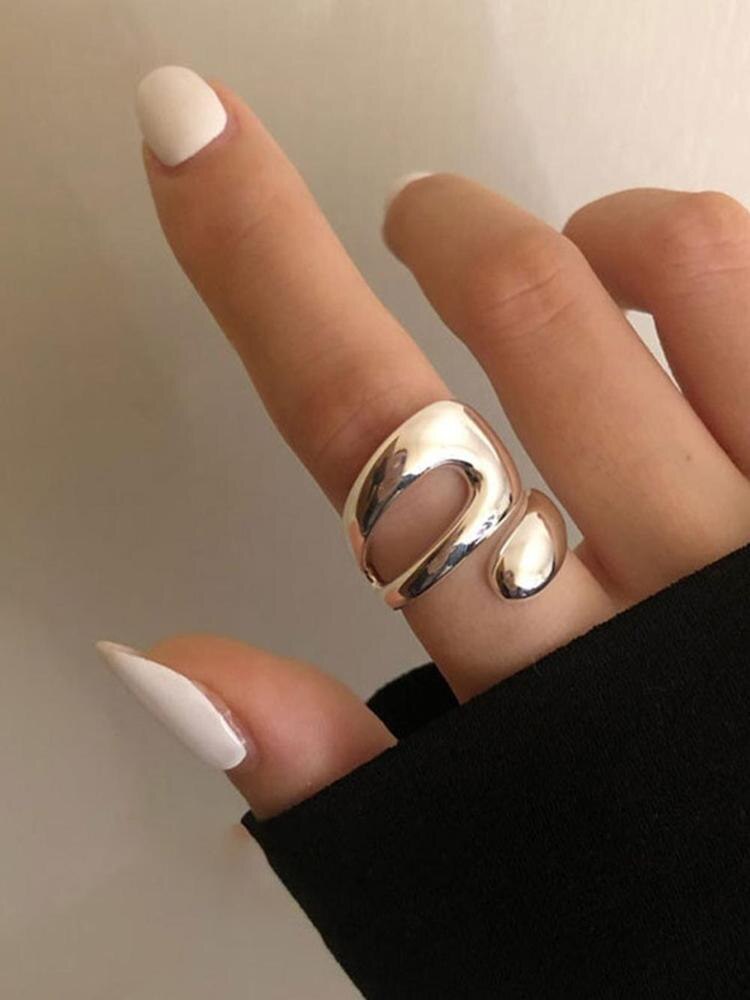 Lunara | Elegant Adjustable Ring