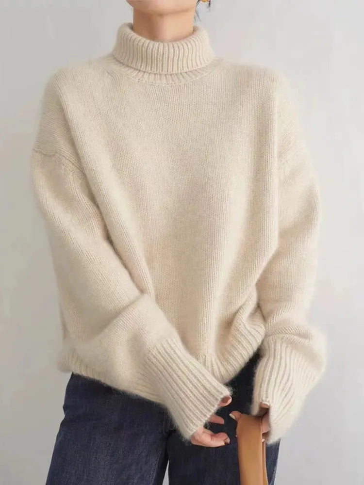 Amaya | Modern Turtleneck Sweater