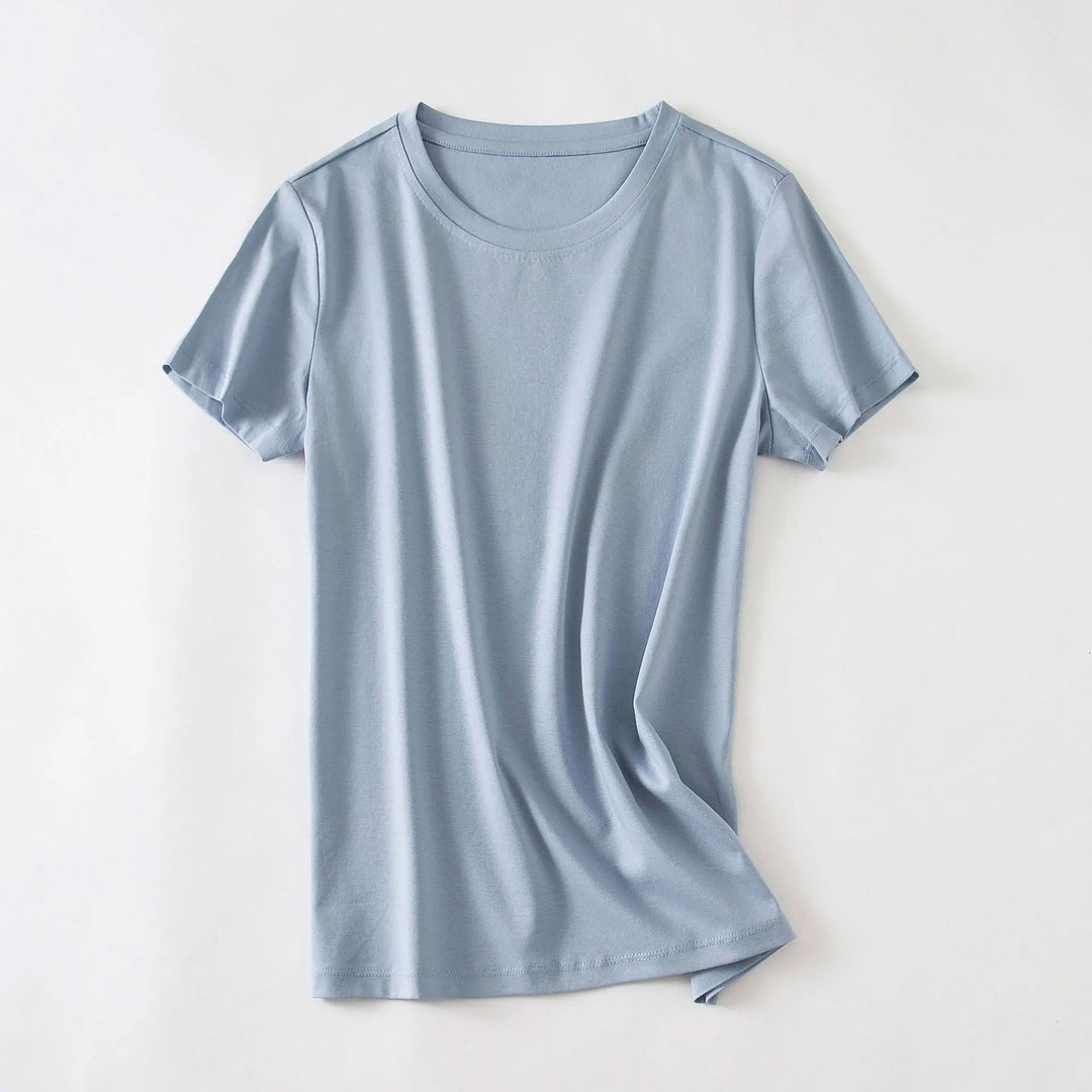 Valentina | Minimalist T-shirt